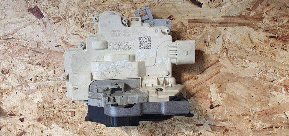 Broască / încuietoare ușă Audi A4 B8 / Q3 Q5 Q7 / A5 / A7 / A3 8V / A1