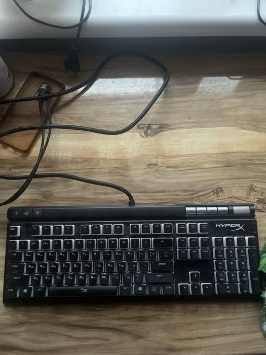 Продам клавиатуру hyperX elite 2