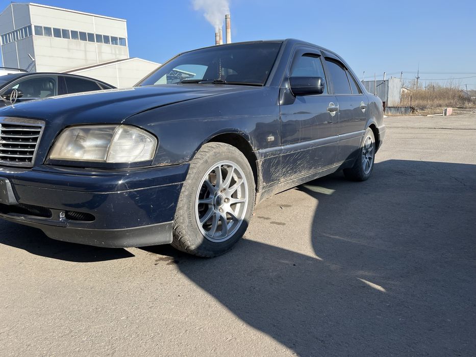 Продам хорошего мерса