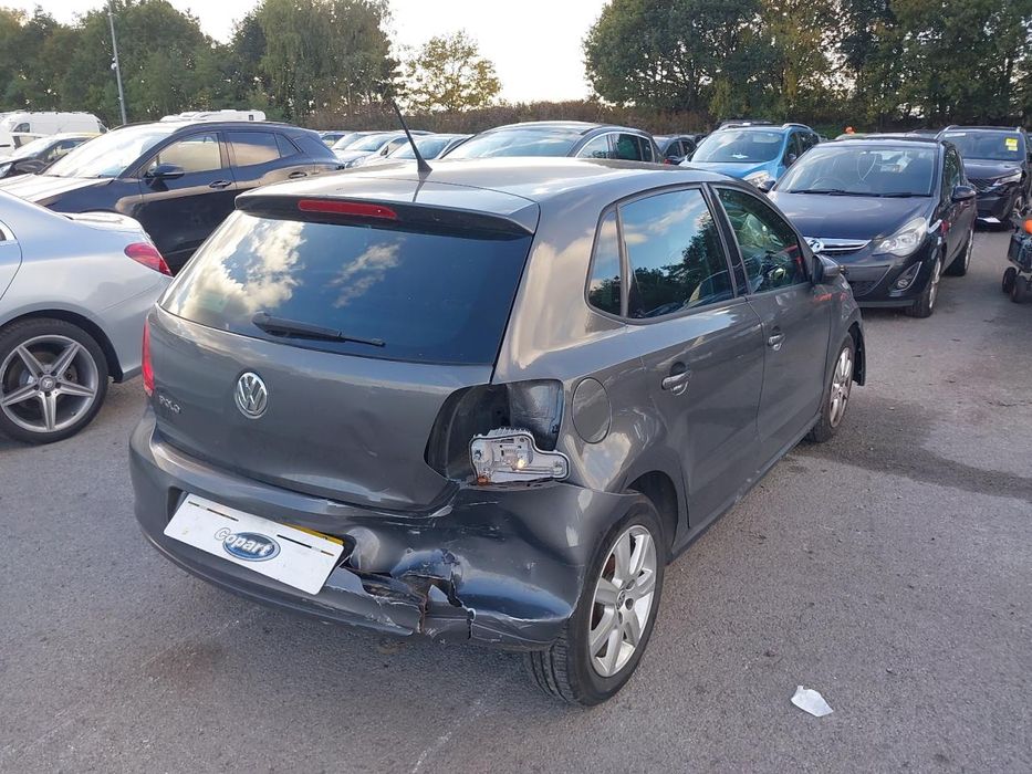 VW Polo (6R) [Fabr 2009-2016]