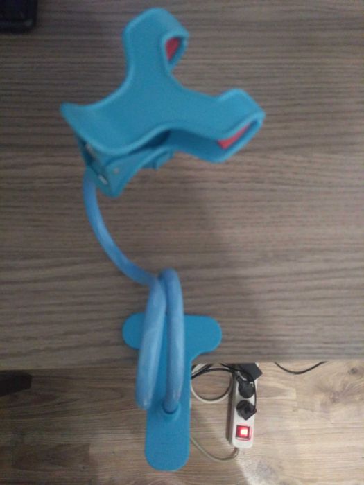 Продам Держатель для телефона (подставка)