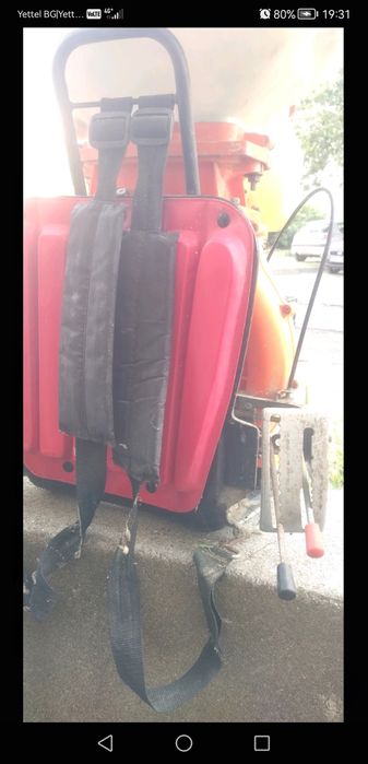 Продавам бензинова пръскачка