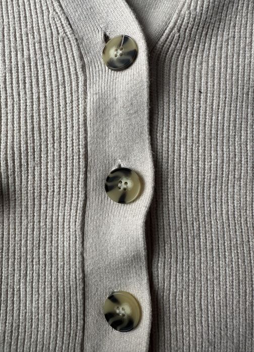 Плетена жилетка