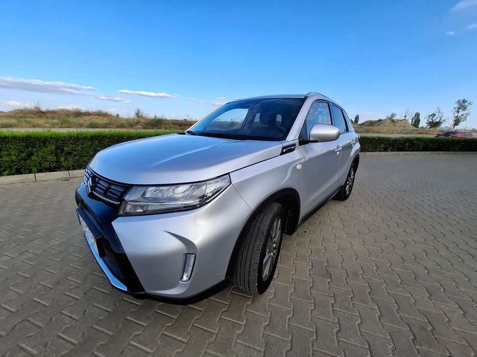 Suzuki Vitara Primul Proprietar/Garanție de fabrică/Anvelope de iarnă & portbagaj