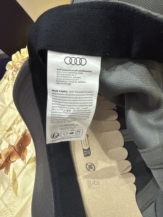 Ауди луксозни ключодържатели и аксесоари