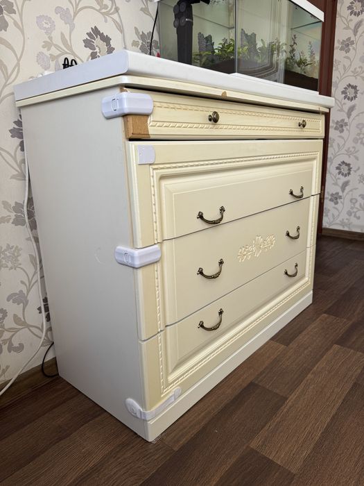 Спальный гарнитур Венера 5д