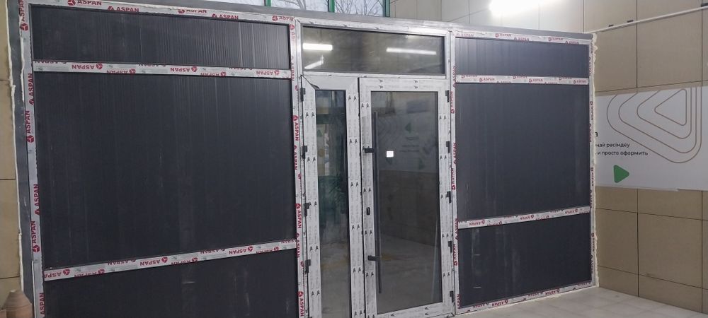 Алюминиевые  витражи