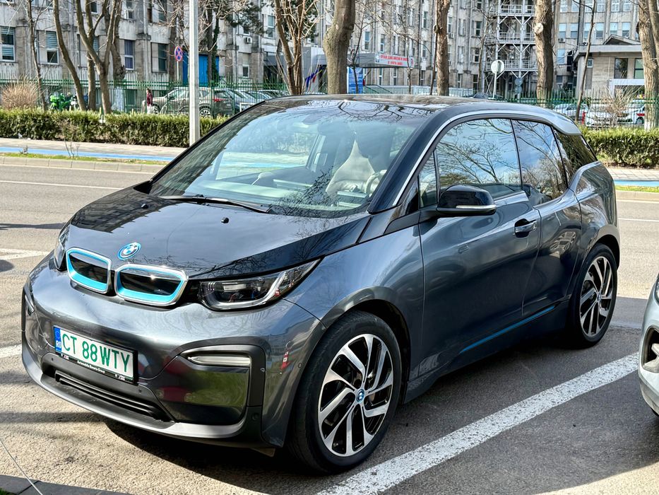 Proprietar vand BMW i3