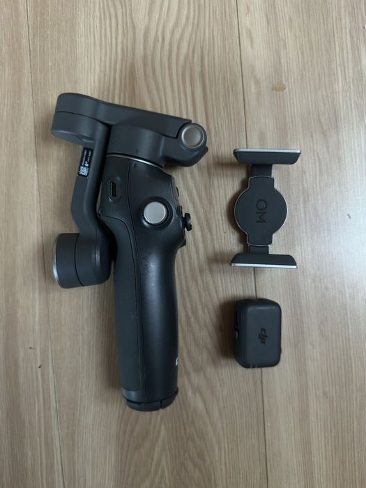 DJI osmo mobile 7P