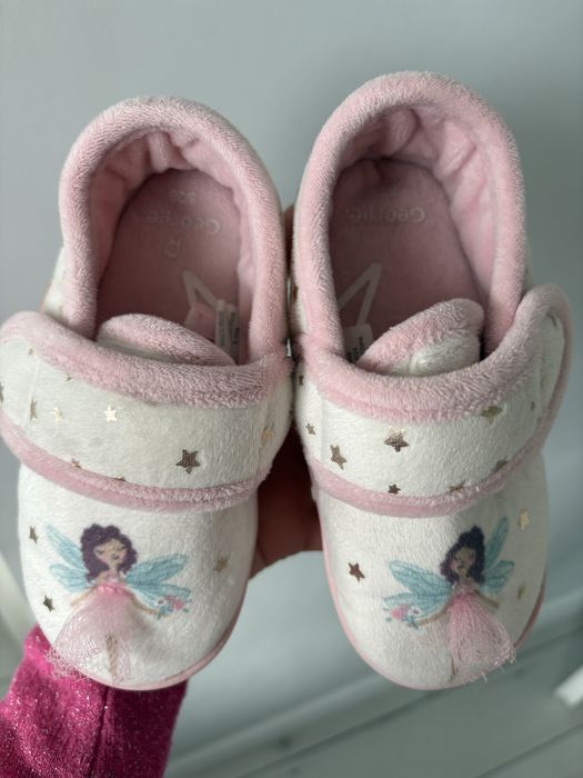 Детски пантофи George 26 номер