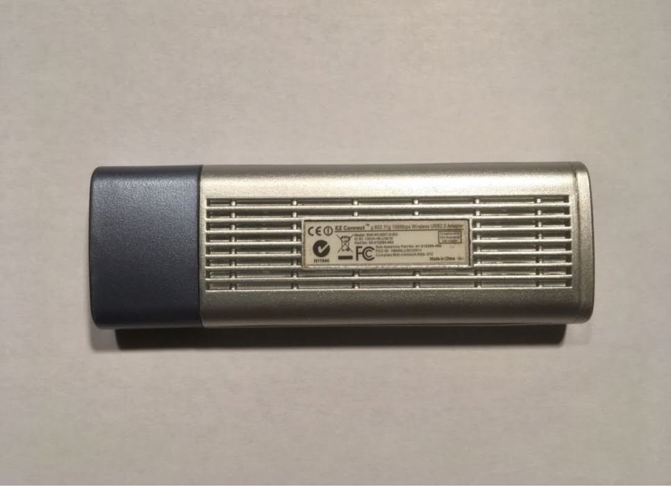 Adaptor USB wireless SMC EZ Connect g / Lan 10-100 Mbps / Bluetooth