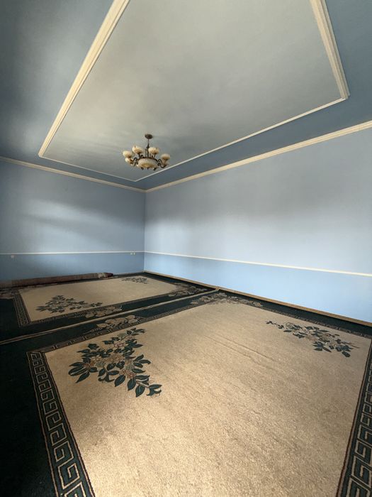 Срочно ховли сотилади!!!