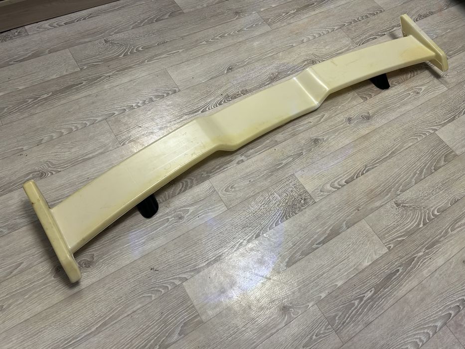 Универсальный сплйлер TRD