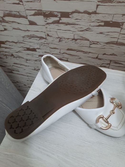 Балетки летние в отличном состоянии 37р