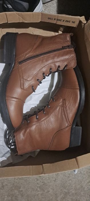 Bocanci/ ghete piele naturala NOI