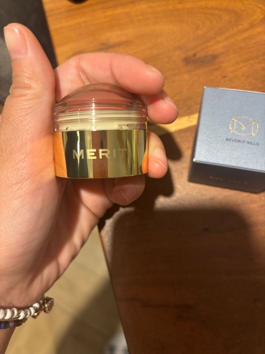 НОВ ! MERIT Flush Balm крем руж – естествен ефект / cream blush