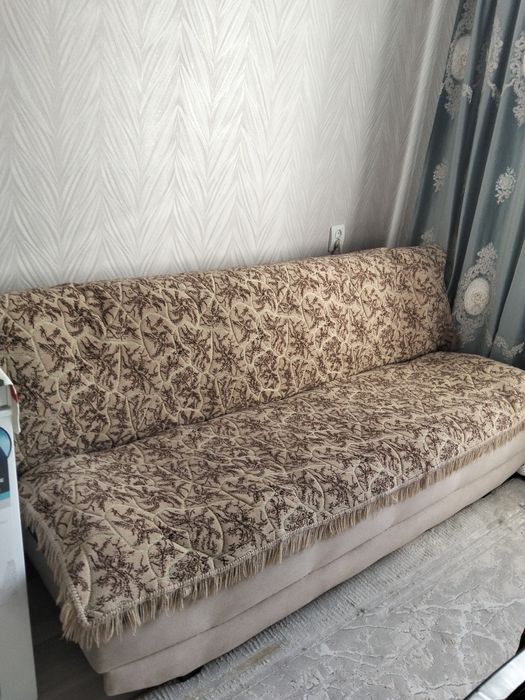 Продам диван 50000тг