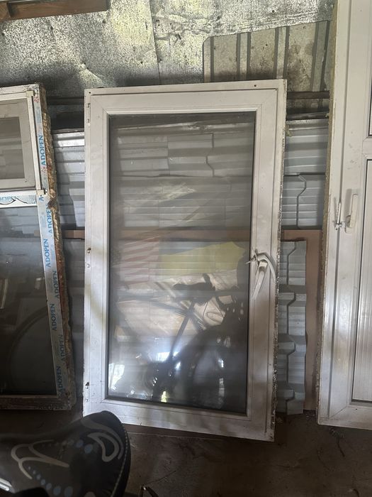 Продам бу пластиковые окна
