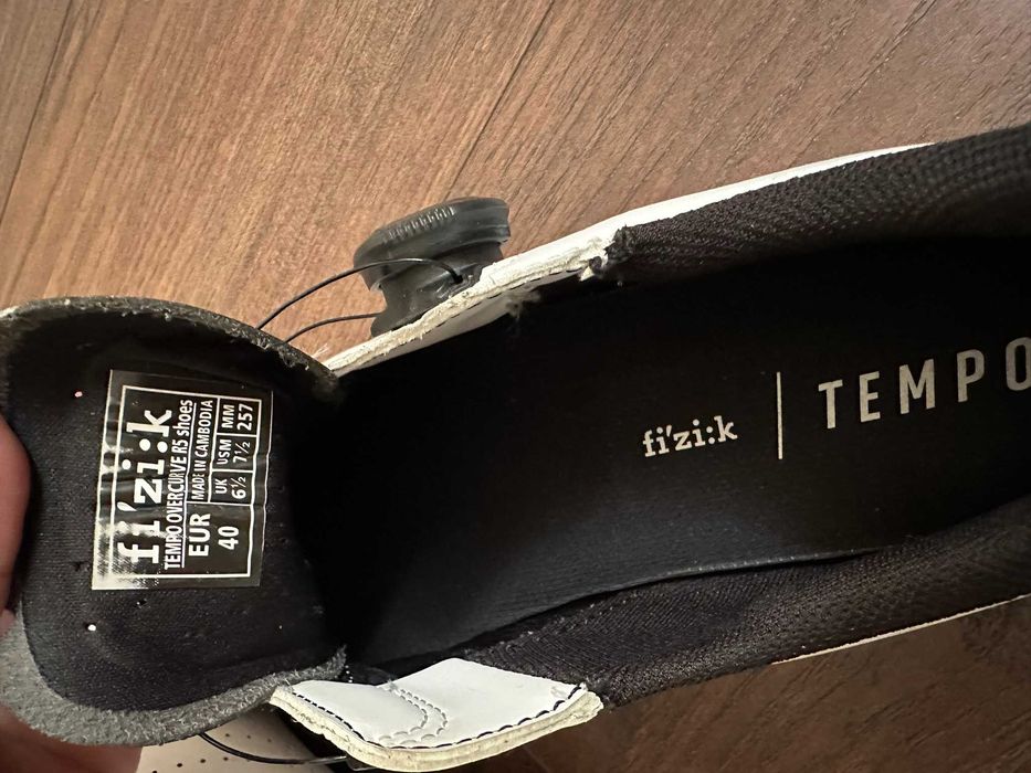 Pantofi ciclism Fizik Tempo Overcurve R5 albi mărime 40 SPD-SL