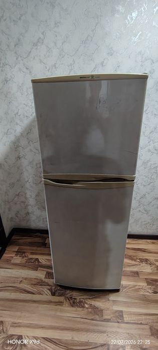 Lg holodilnik sotiladi holati yaxshi