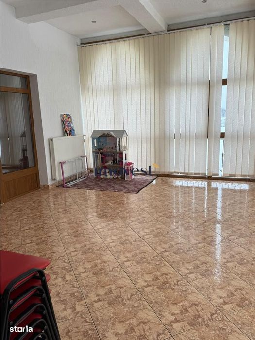 Proprietate Premium de Vanzare Castel Istoric cu Domeniu de 52.000 mp