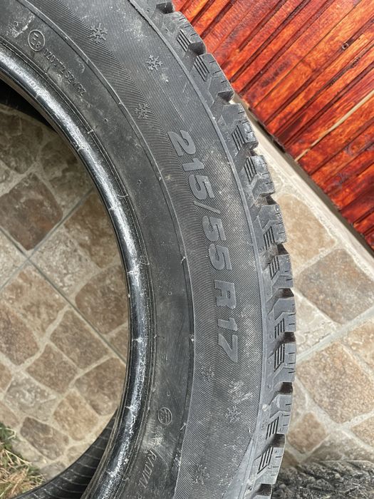 215 55 R17 anvelope iarna -3 bucati