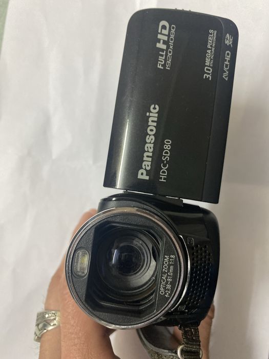 Видеокамера Panasonic HDC-SD80