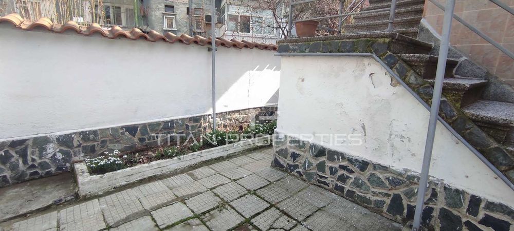Продава се Къща в Пловдив, Център - 64 кв.м за 3282 €/кв.м - Снимка #9