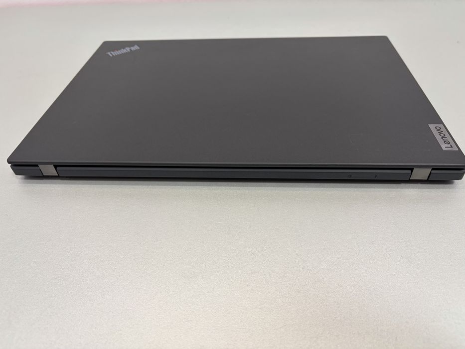 Lenovo ThinkPad T14s Gen2,Touch Screen, I7-1165G7, SSD 512, 16 GB RAM