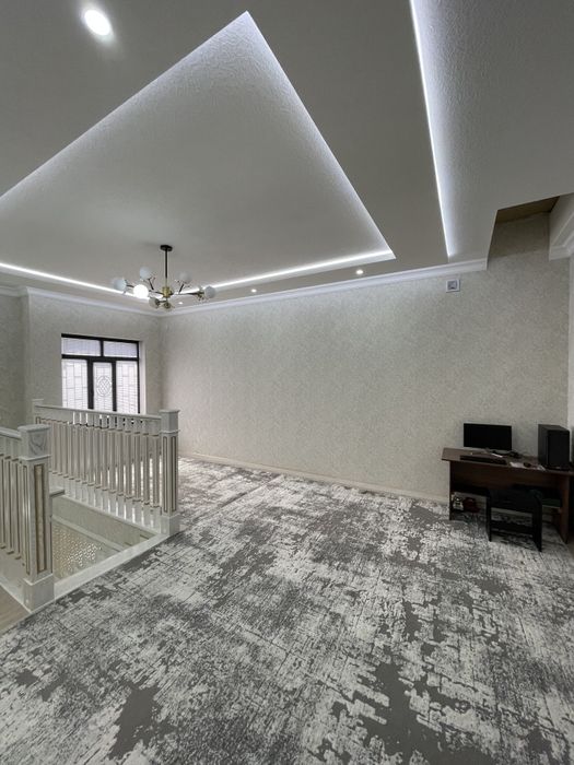 Uy sotiladi  yangi oʻn olti yillik 2.5sotik