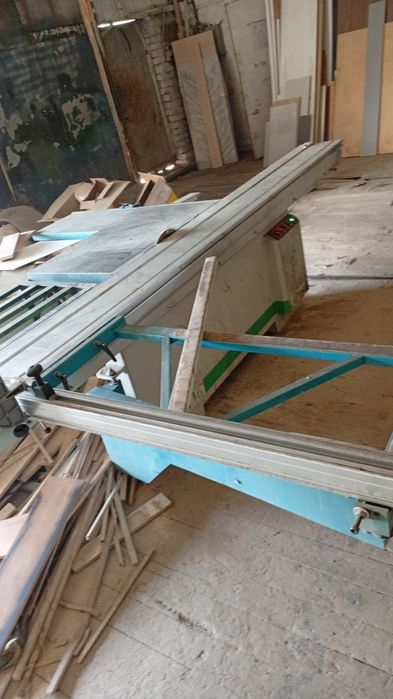 Форматно раскроечный станок