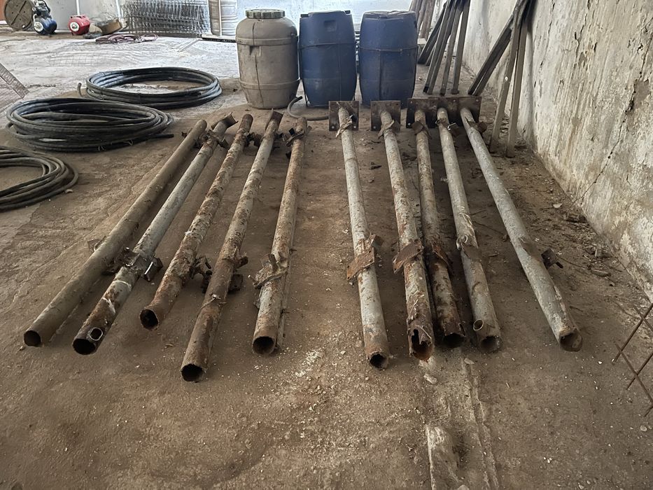 Vand structura metalica (STALPI si CONTRAVANTUIRI)
