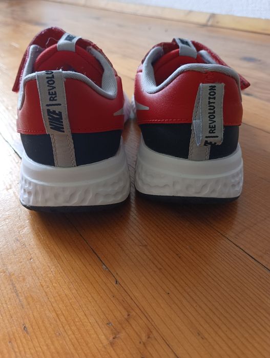 Детски маратонки nike