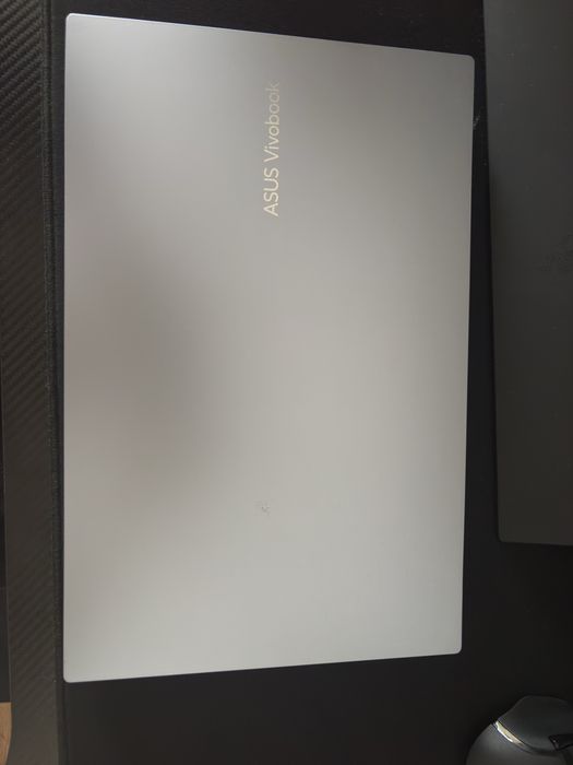 ASUS VivoBook X1502ZA i3 12th Gen / 8GB RAM