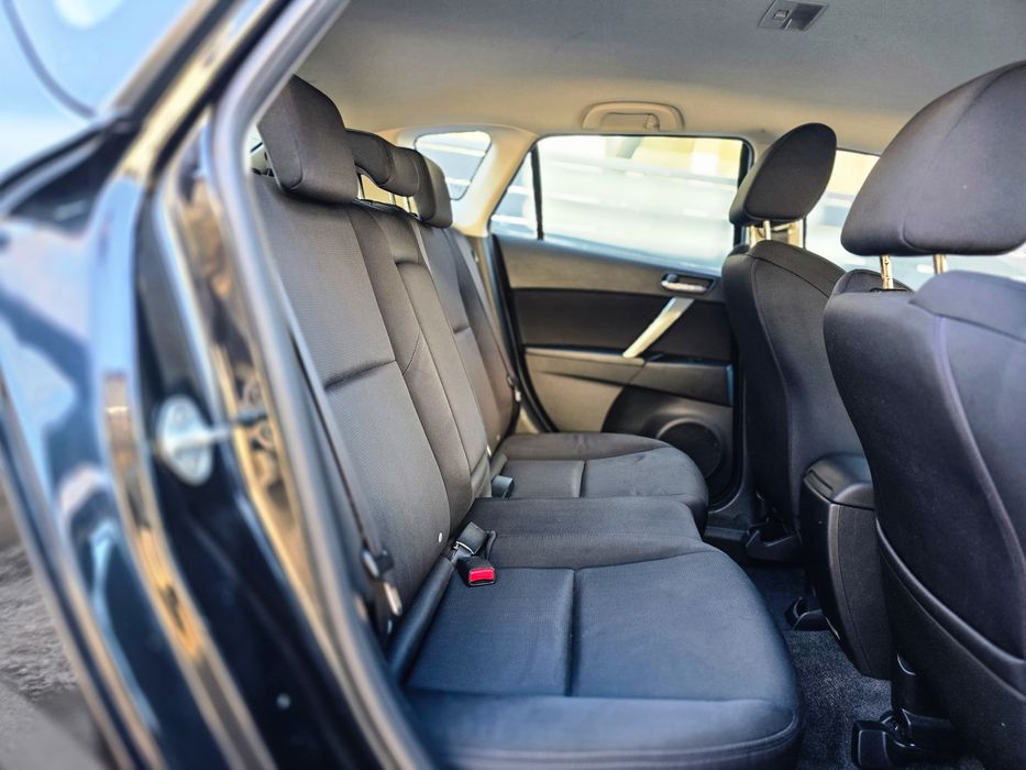 Mazda 3 Takumi 2011 benzina Euro5 dotat Impecabila!