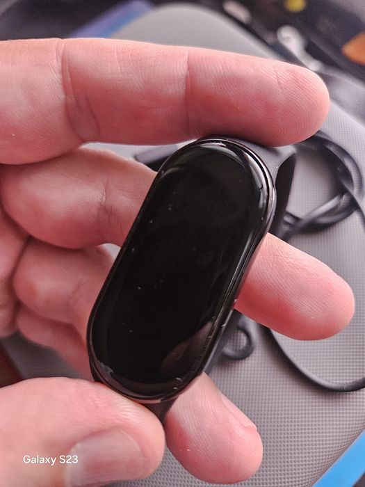 Mi bend 8 фитнес браслет