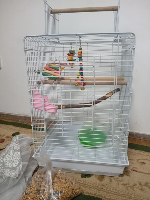 Продам клетку большая