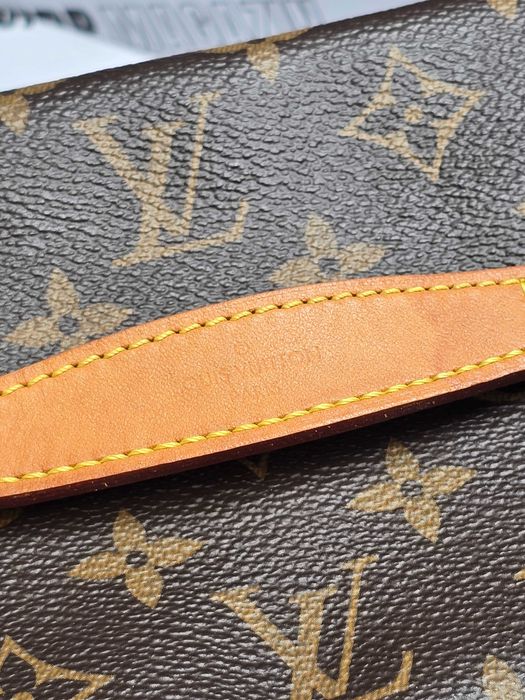 Geanta de dama Louis Vuitton pentru machiaje