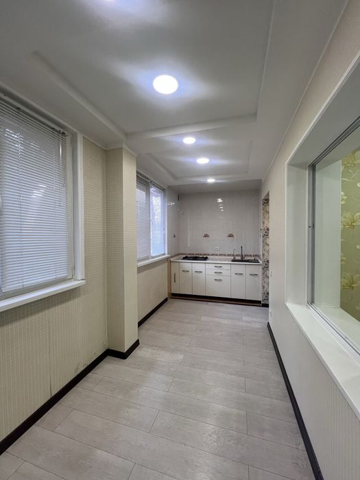 3-х «Новза» метро