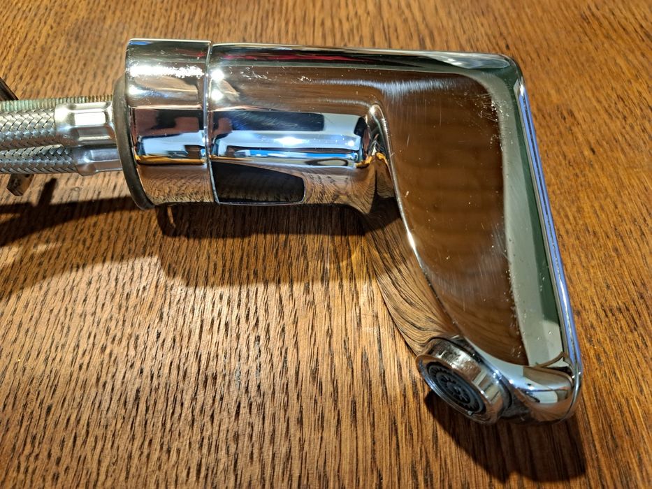 Baterie chiuvetă Kludi cu senzor