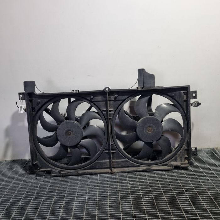 Electroventilator SsangYong Korando III Facelift 2013 2.0 D 2013 - 2017 150CP Manuala 6 Trepte (1576) Diesel 2101034111 Garantie