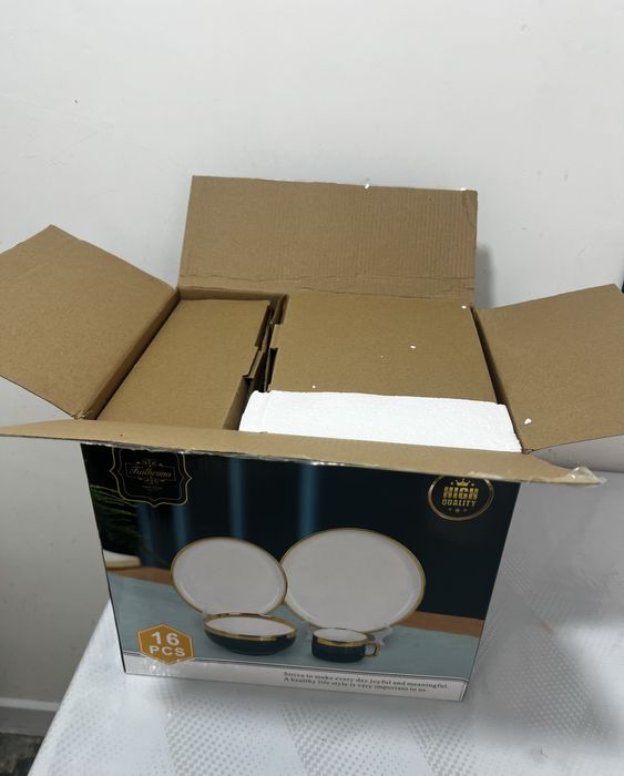 Сервиз на 4 персоны