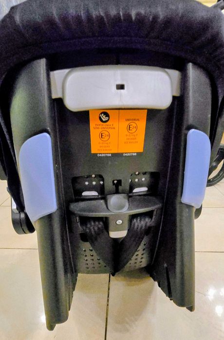 Продавам бебешка/детска количка 3 в 1