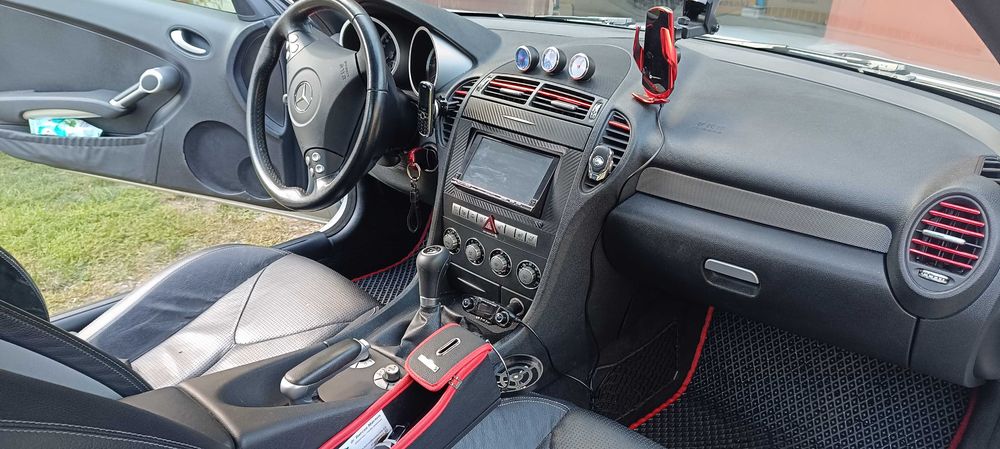 Mercedes Benz SLK 200 impecabil