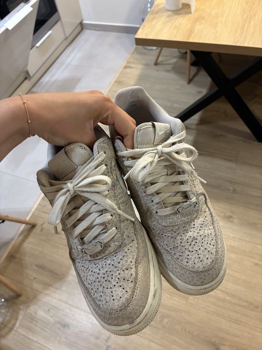 Обувки nike използвани