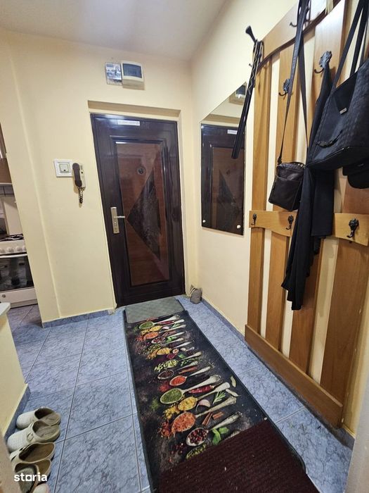 Apartament 3 camere , zona Miorita