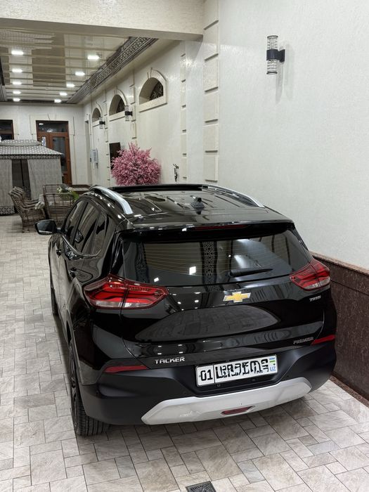 Tracker PREMIER srochna