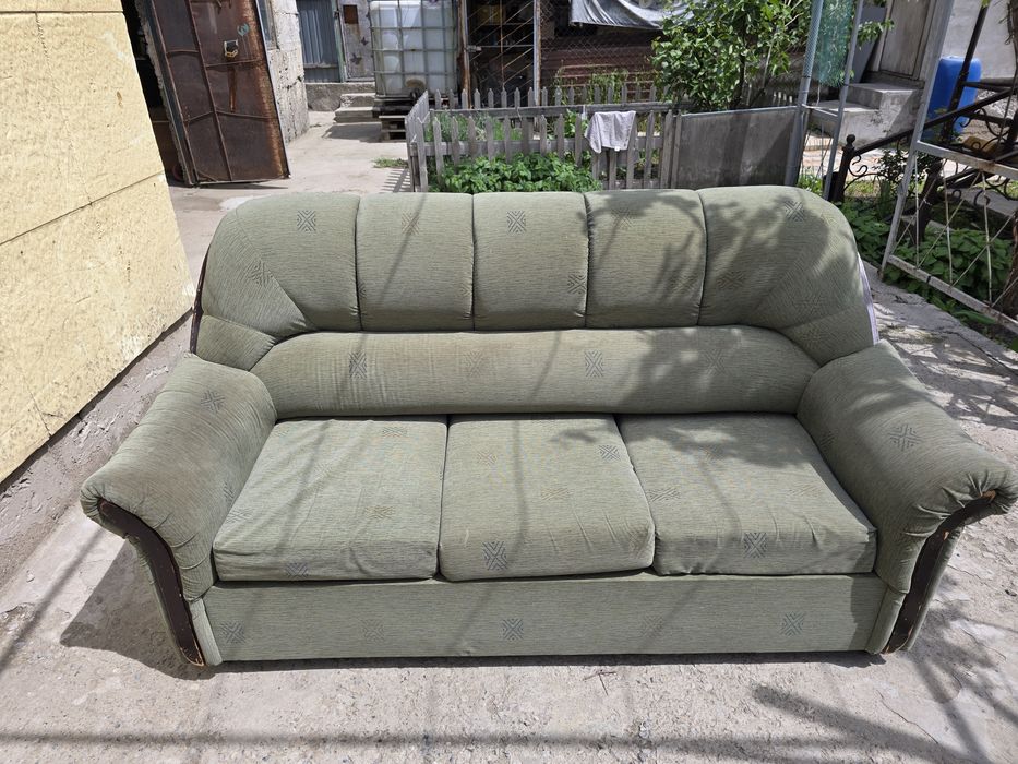 Продам диван раскладной