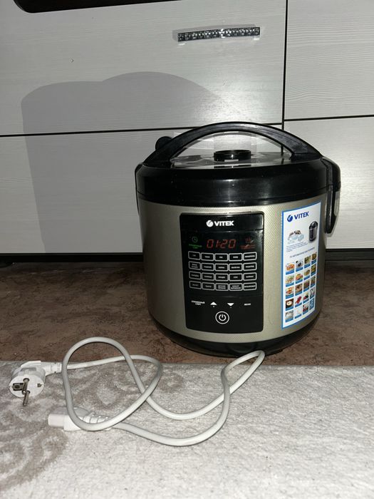 Продаю мультиварку