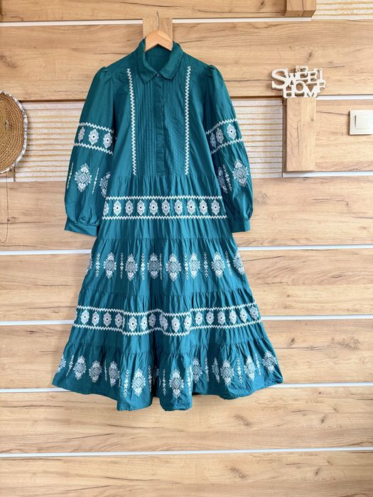 Разкошна лятна бохо рокля Zara